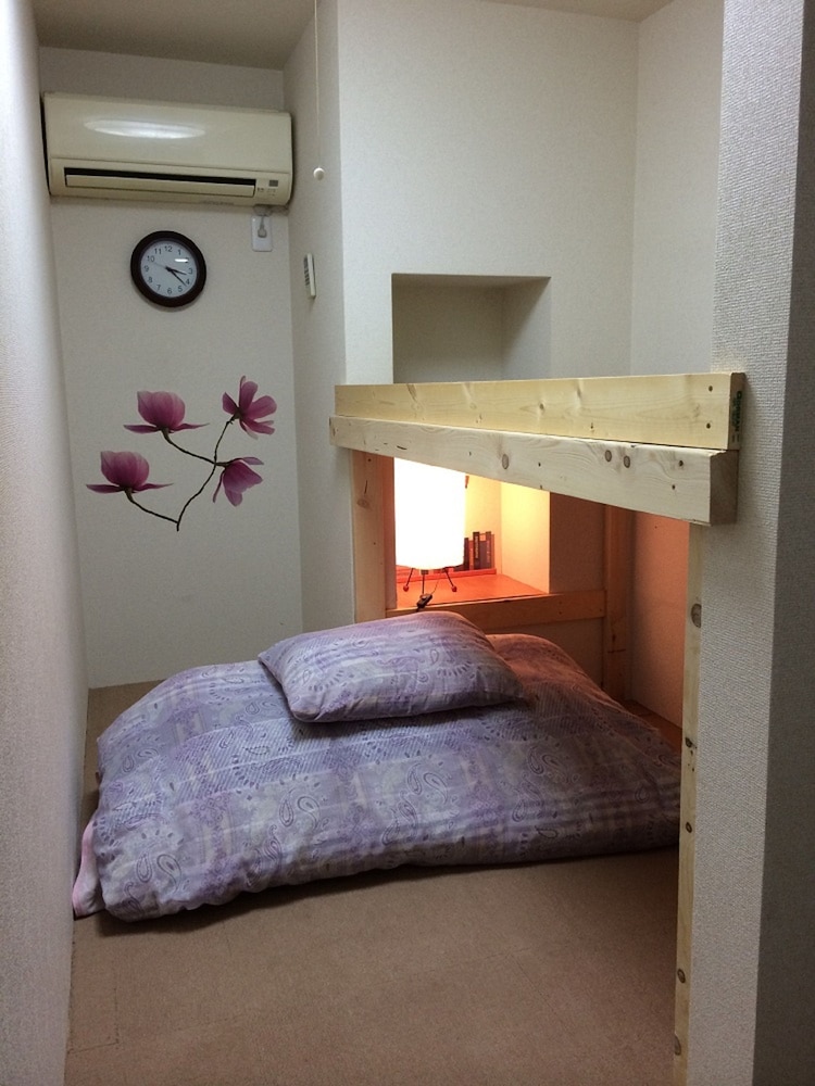 Murasaki House