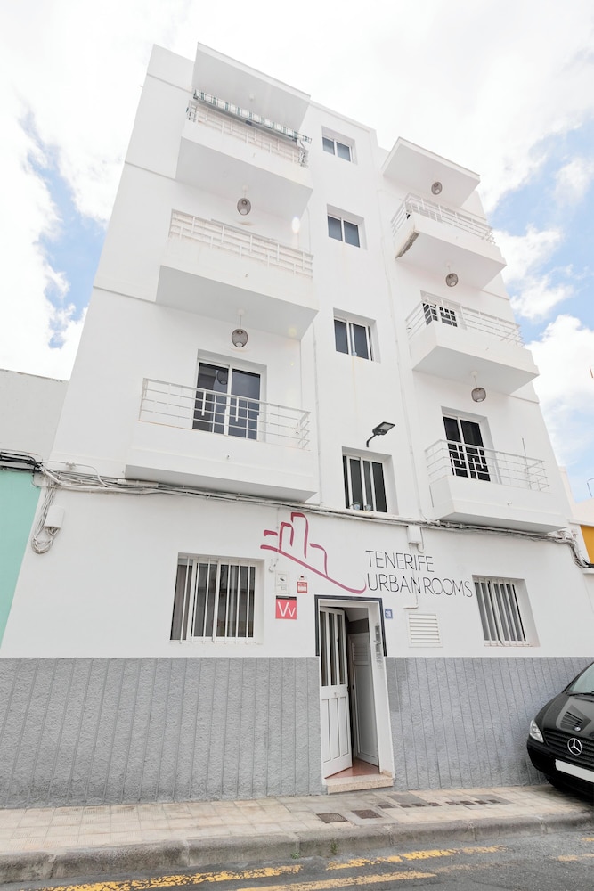TENERIFE URBAN ROOMS