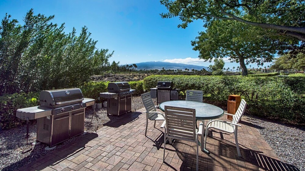 Great Location! - Ground Floor w/ AC - Beautiful Resort - Vrkcv