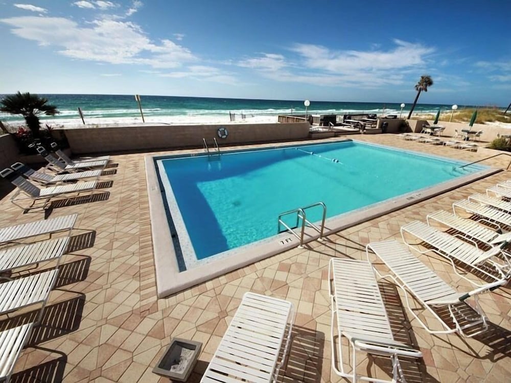 Emerald Isle #700 by Southern Vacation Rentals