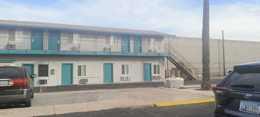 Motel 7 By Oyo Near Phoenix Airport
