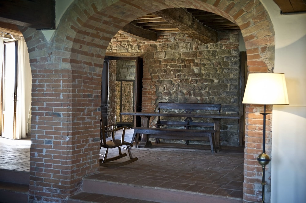 Castello Monticelli