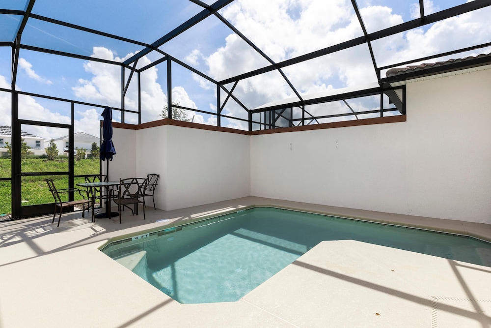 8919sid-the Retreat at Championsgate view 5