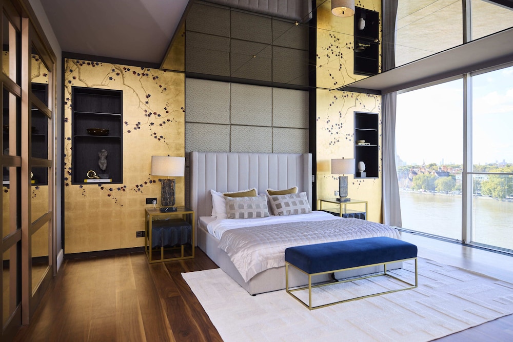 Battersea Riverside Luxury Apartment
