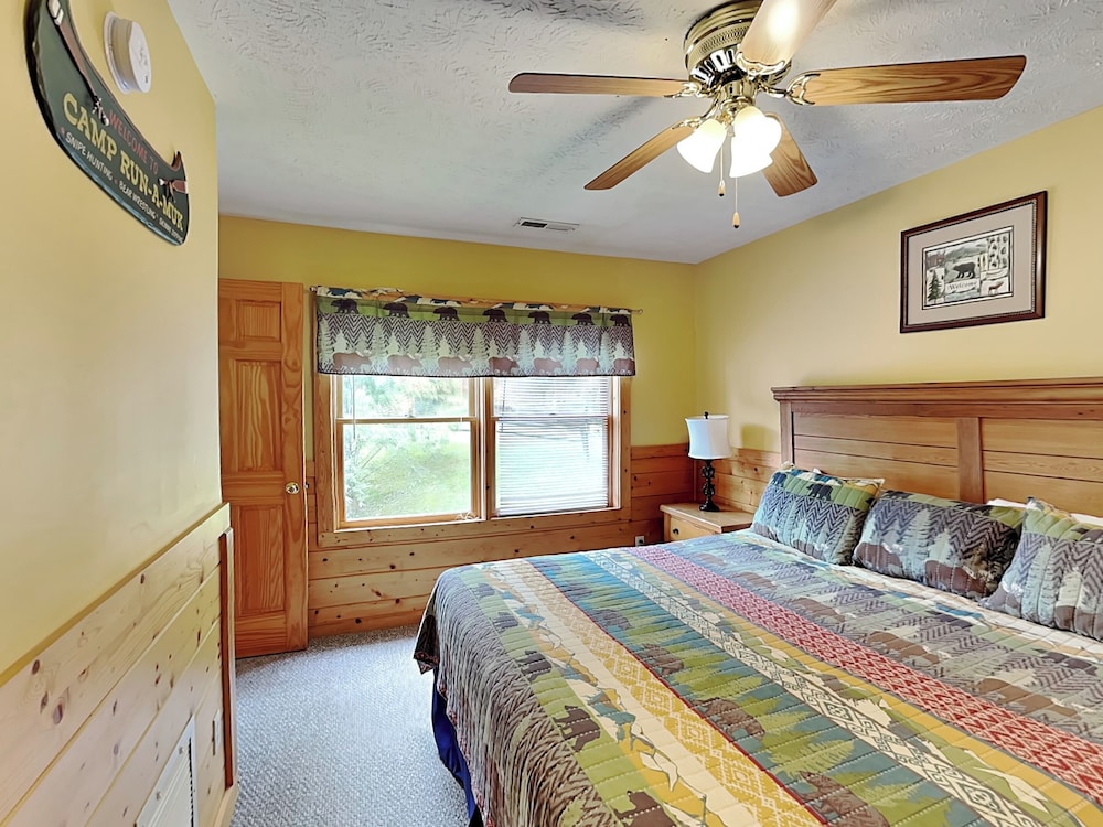 Trail's End by Jackson Mountain Rentals view 4
