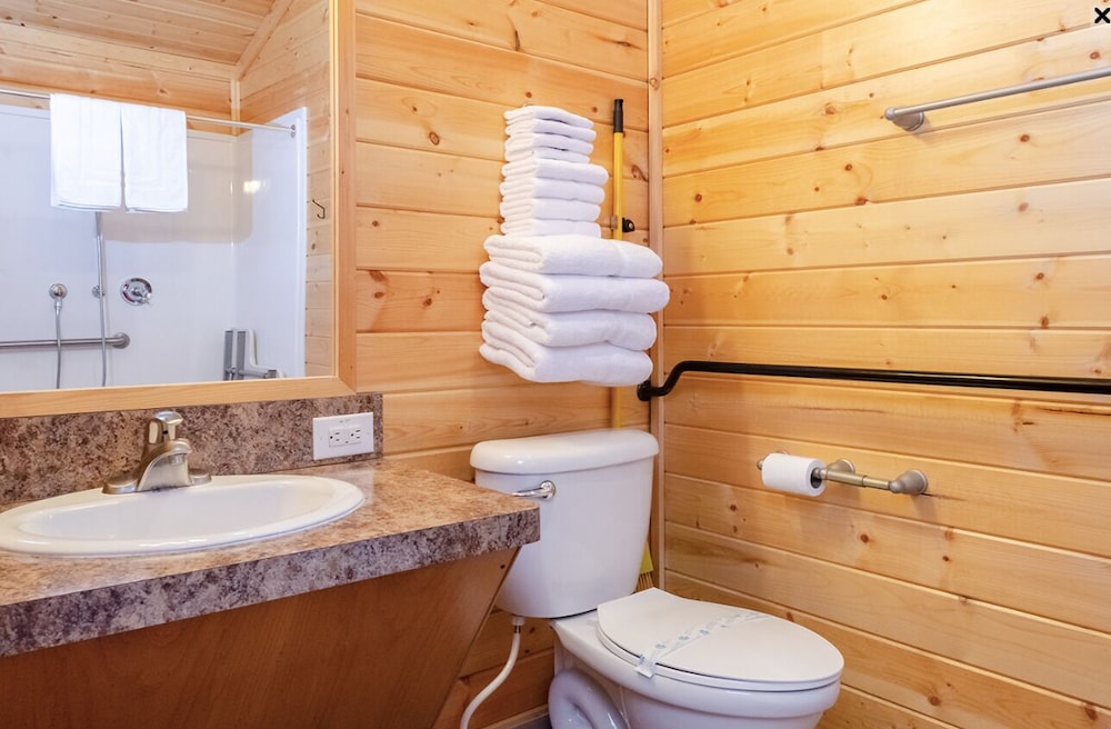 Yosemite Lakes RV Resort