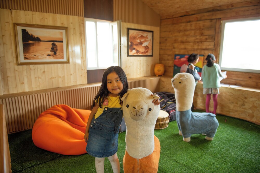Dalai Eej Resort - Inside Khuvsgul Lake National Park