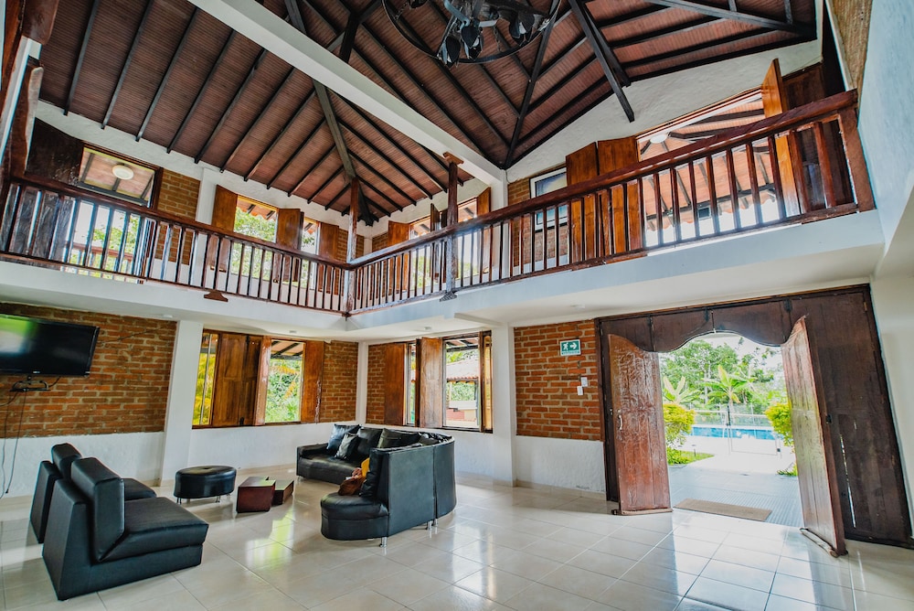 Sol y Luna Country House in Quindo view 2