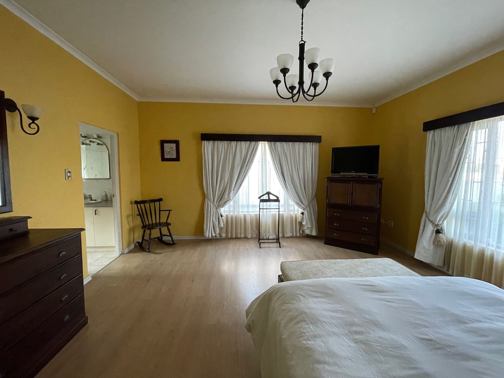 Canosas Home