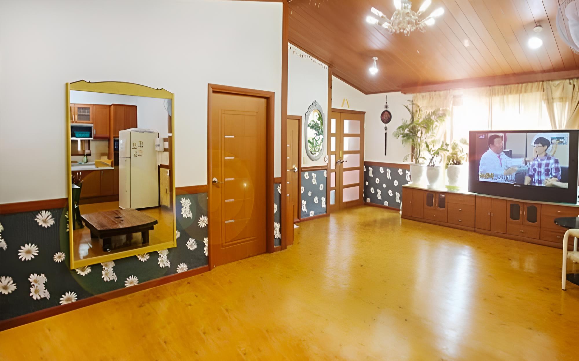 Pocheon Supsogui Hayanjip Pension view 3
