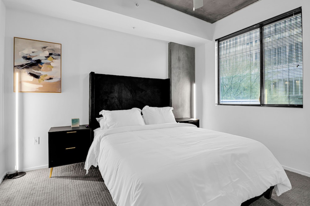 Phoenix Urban Luxury Escape
