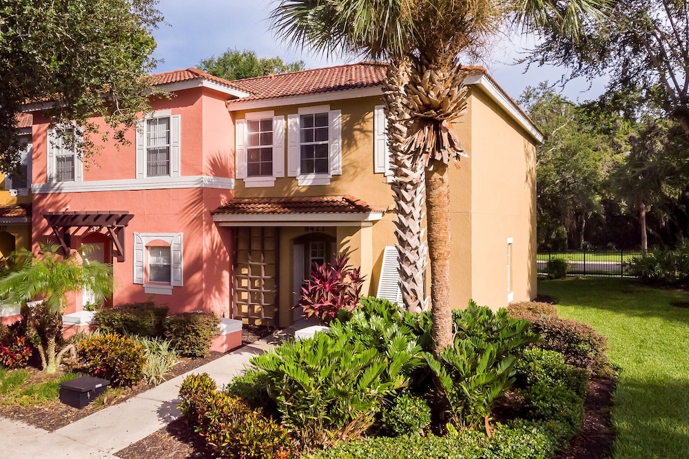 The Emerald Cove Best Spot in Kissimmee! - Image 1