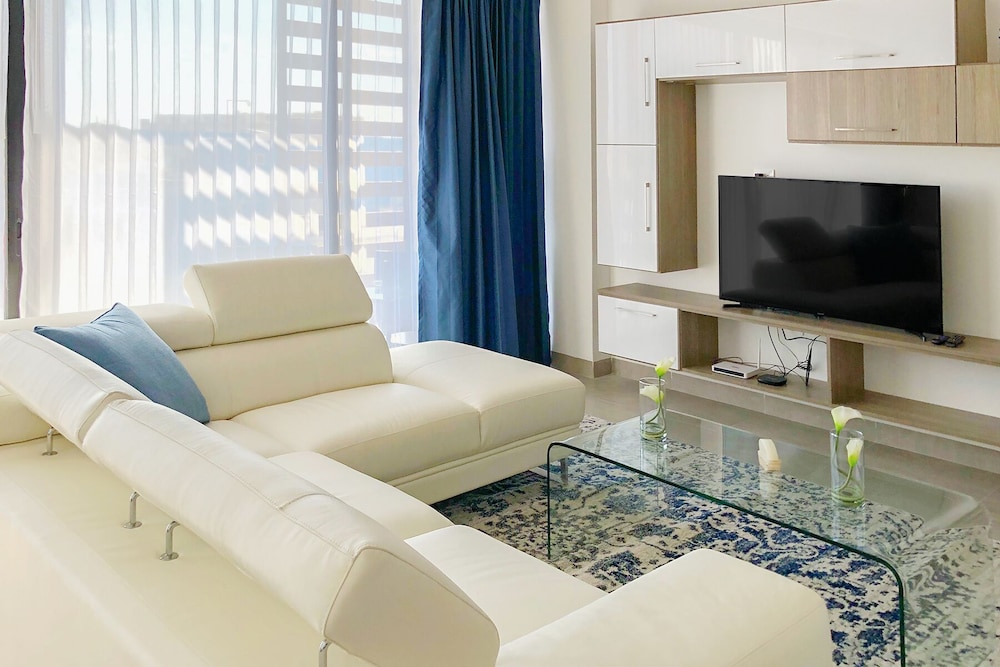 Luxe Condos Complex with Roof Pool