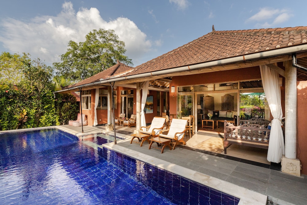 Devi's Place
