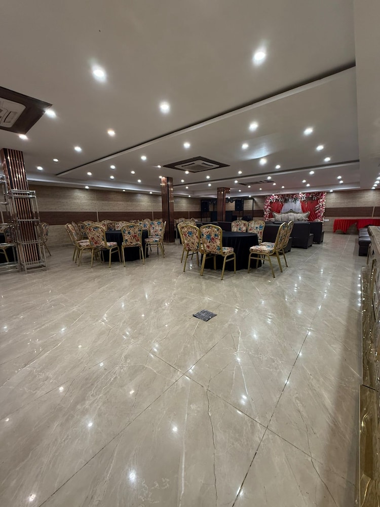 SM Hotel