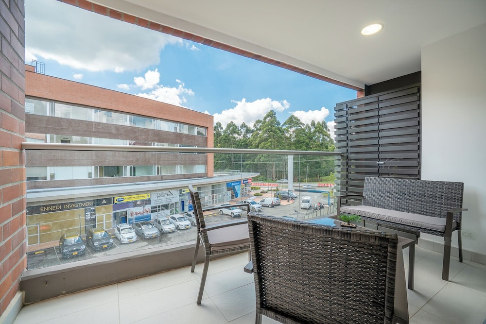 PORTANOVA SUITES by ADVENTU