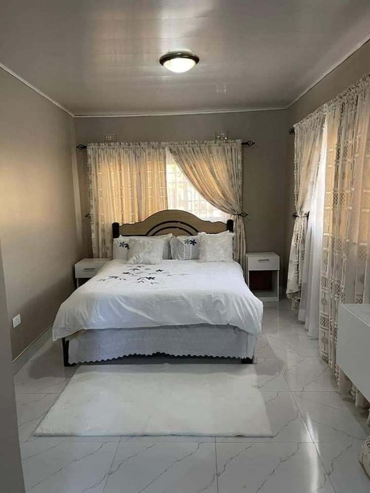 Spacious and Harmonious 2 Bedroomed Apartment view 5