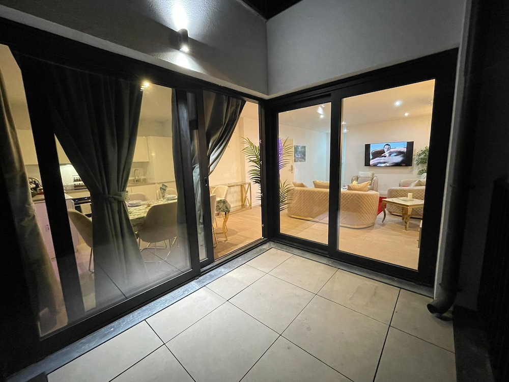 One Lux Stay near Antwerp Central
