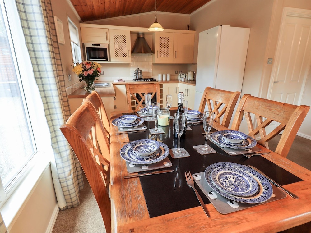 Brightwater Lodge