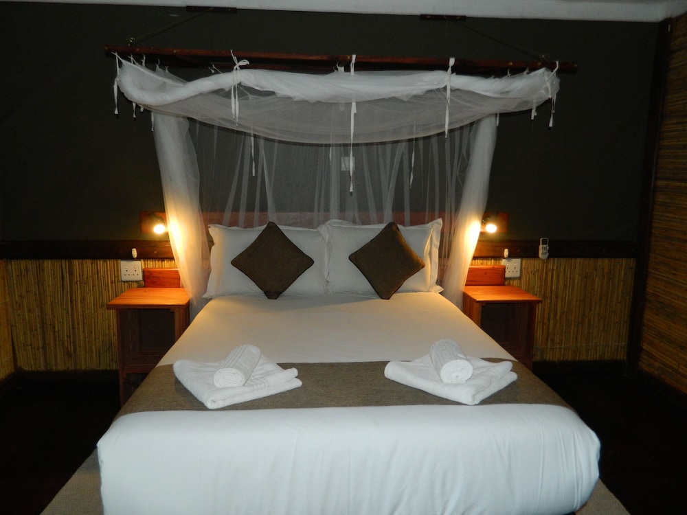 Kwalape Safari Lodge