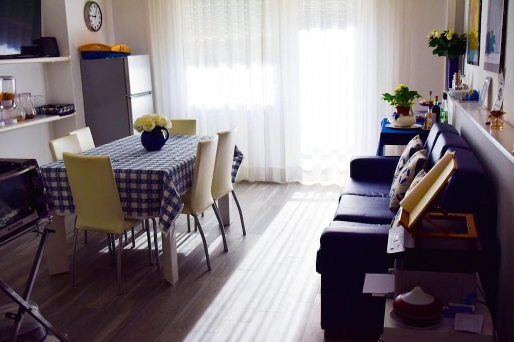La Marina B&B