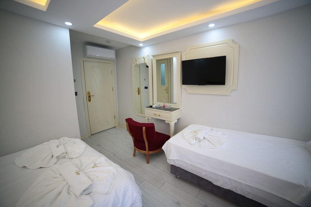 Taksim Diamond Hotel - Image 35