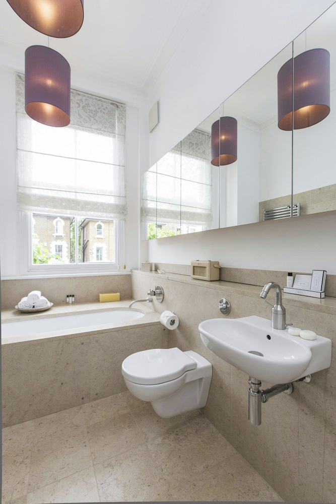 Leamington Road Villas II by Onefinestay