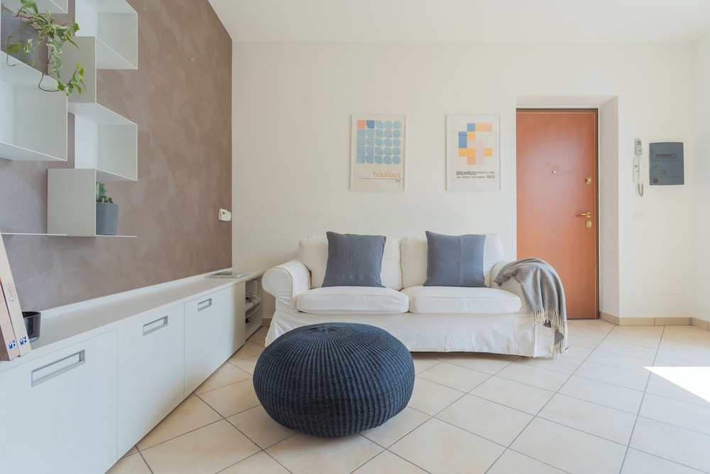 Blue Bliss Apartment by Rent all Como