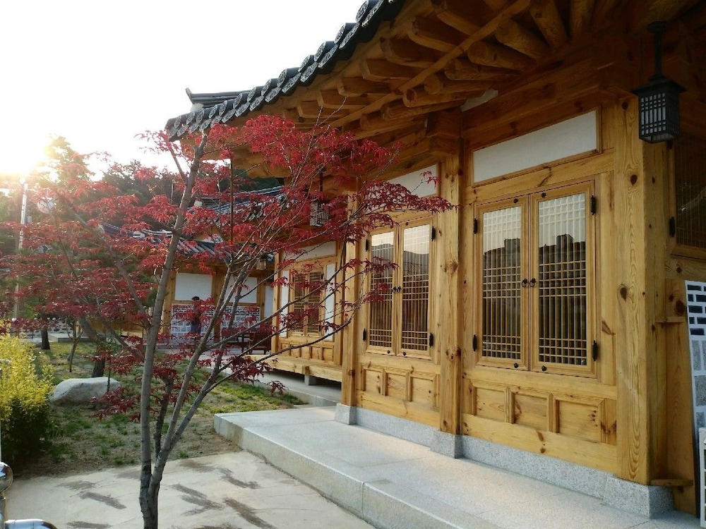Photo 29