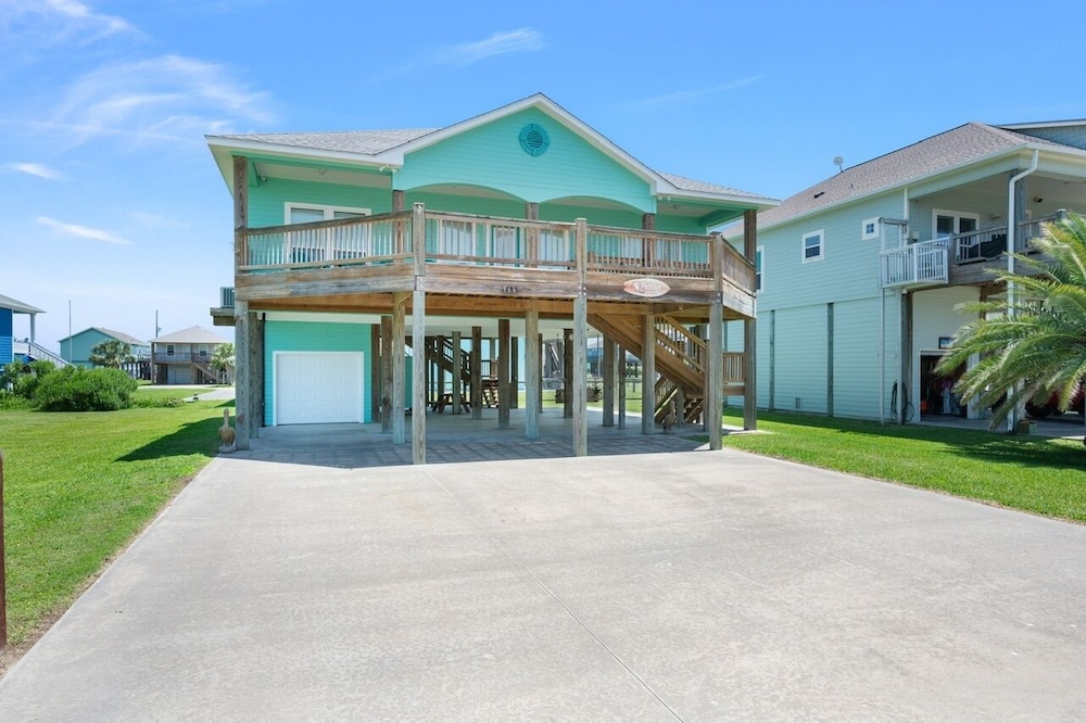 Pelican Post 3 Bedroom Home