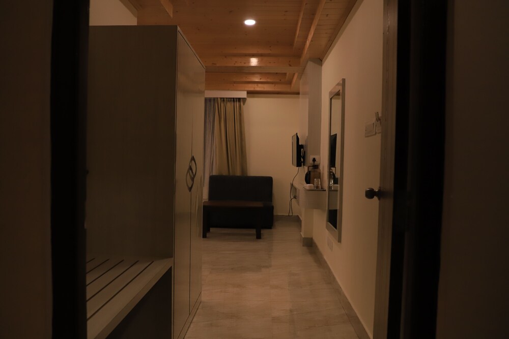 Kunden Fortune Resort Gangtok Near MG Marg