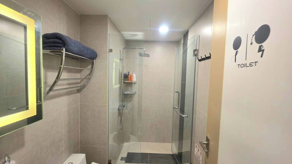 Modern 2-bed Apt Near Beach In St. Lawrence Gap 2 Bedroom Apts by Bluescape