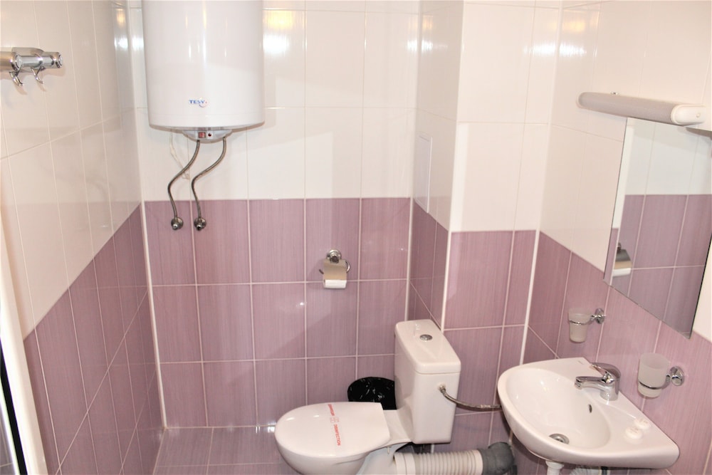 Photo 98