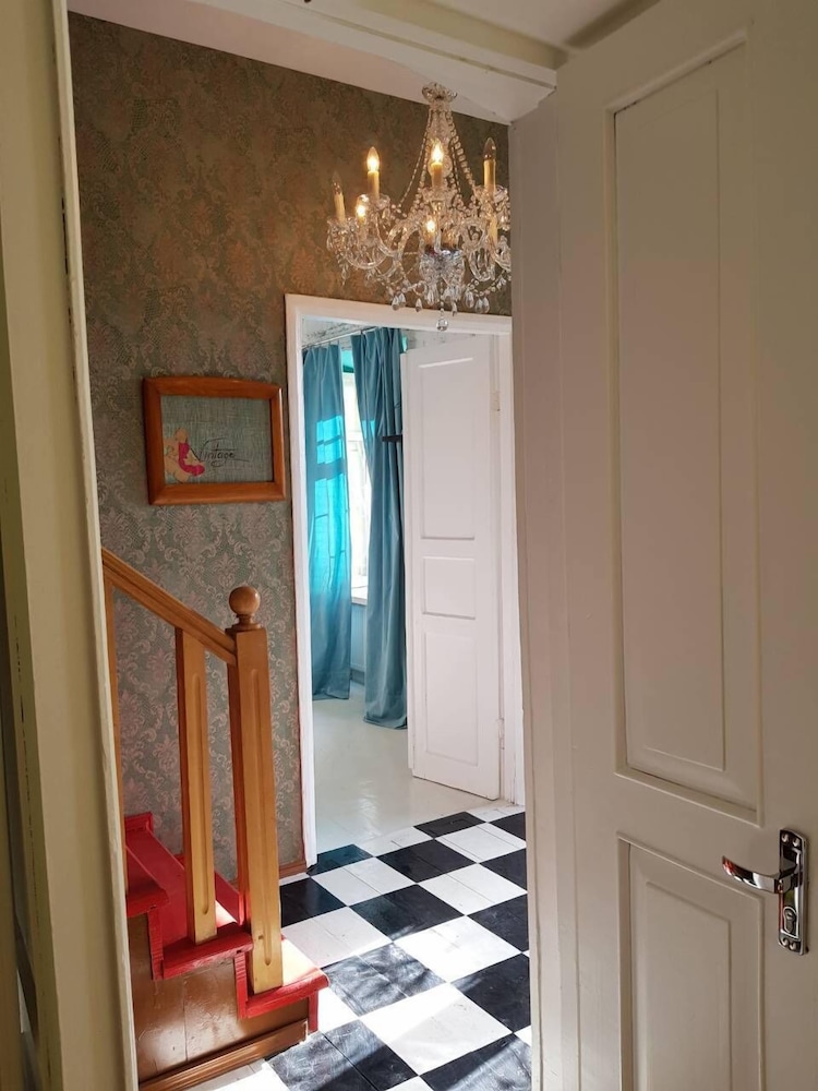 Four Rooms