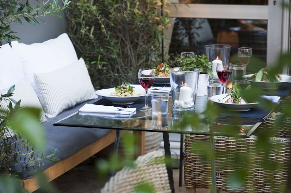 Glyfada Vacations - Sea View Hotel - Property Image 7