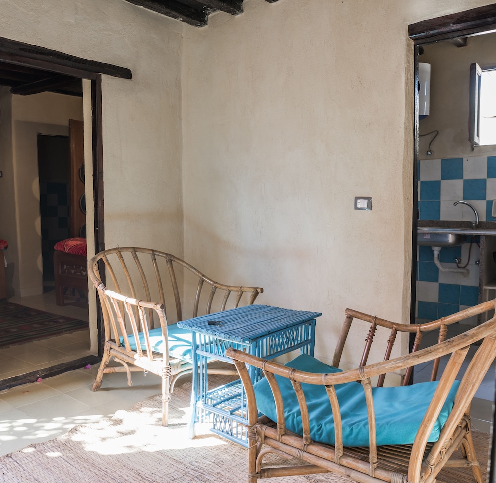 Zad Elmosafer Guest House