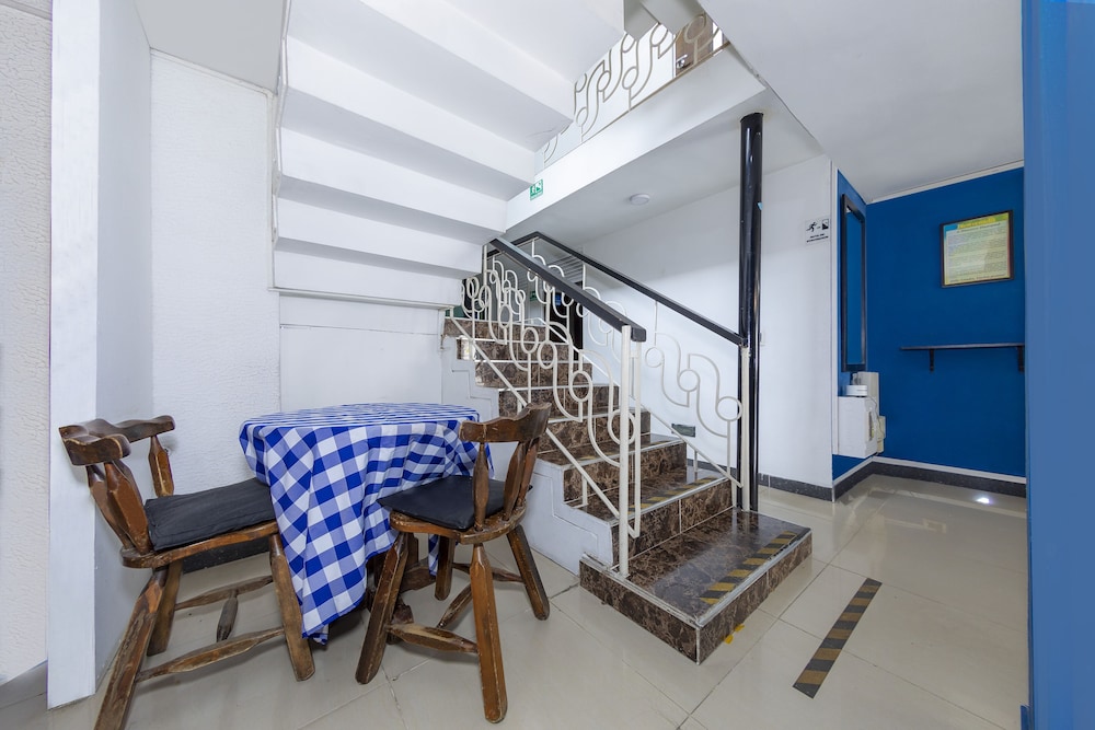 Hotel Confort Obelisk