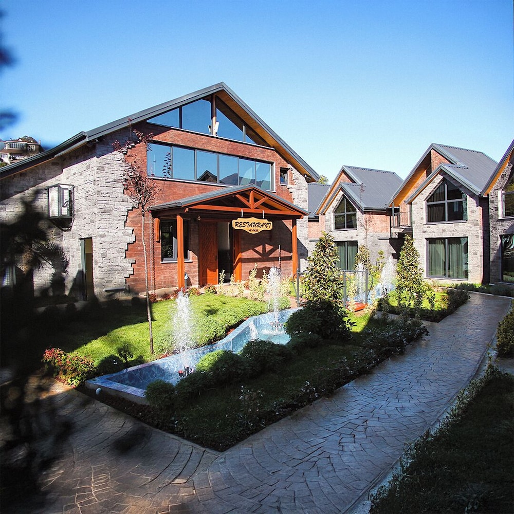 Newrose Tatil Köyü