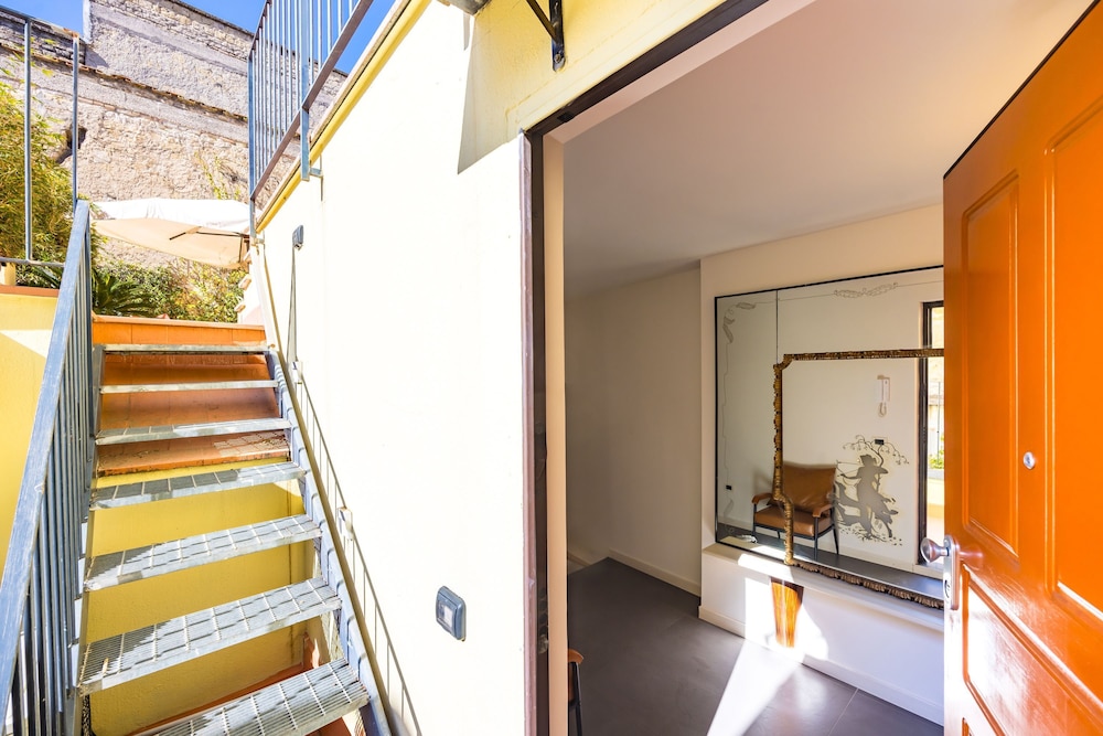Highline Duomo Terrace by Napoliapartments