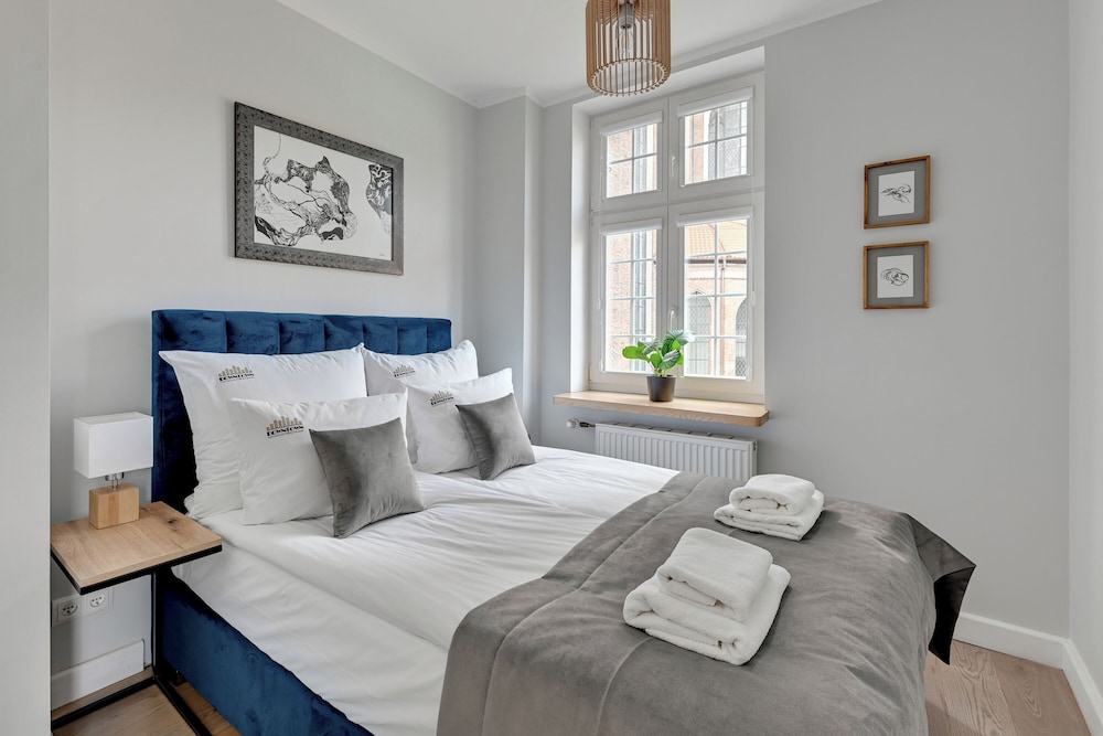 Old Town Mariacka by Downtown Apartments