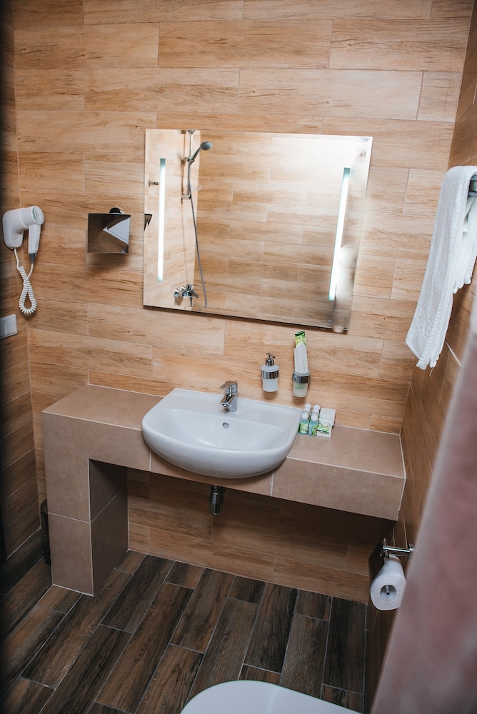 Green Park Hotel Airport Minsk
