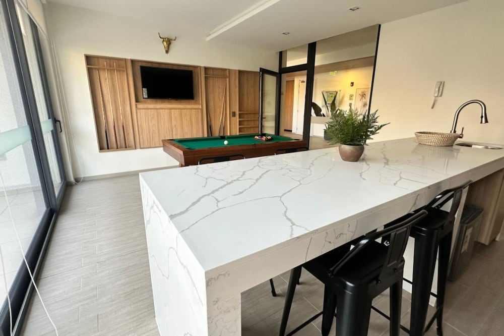 Studio Dubl Almeyda Laundry Office Pool Wifi