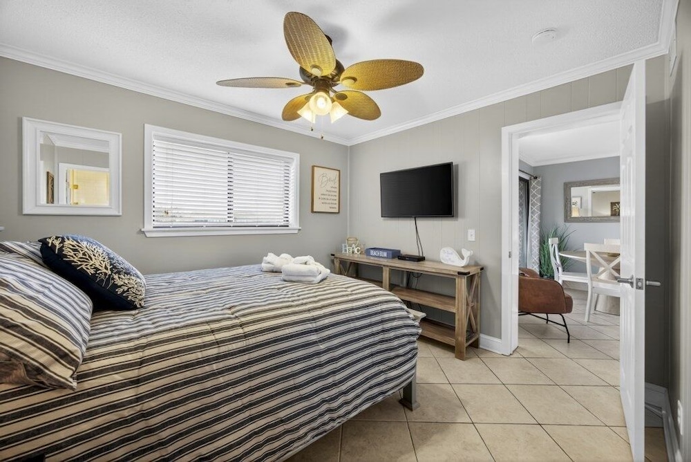 Coco Cabana - Monthly Rates Available! 2 Bedroom Condo