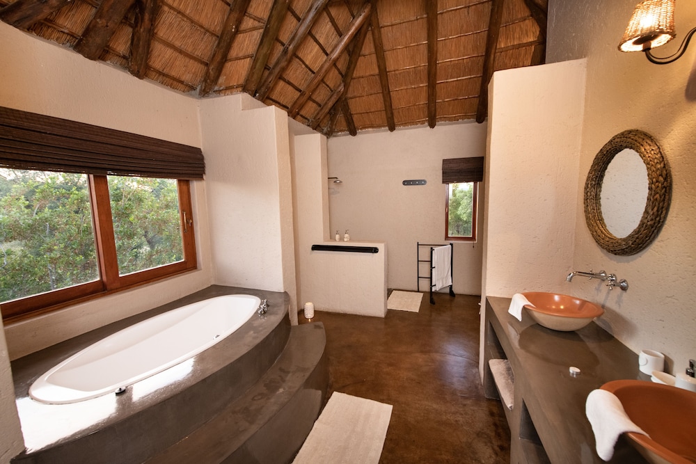 Elephant Game Lodge