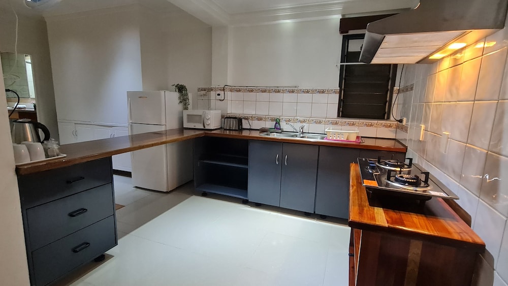 Axis Apartments
