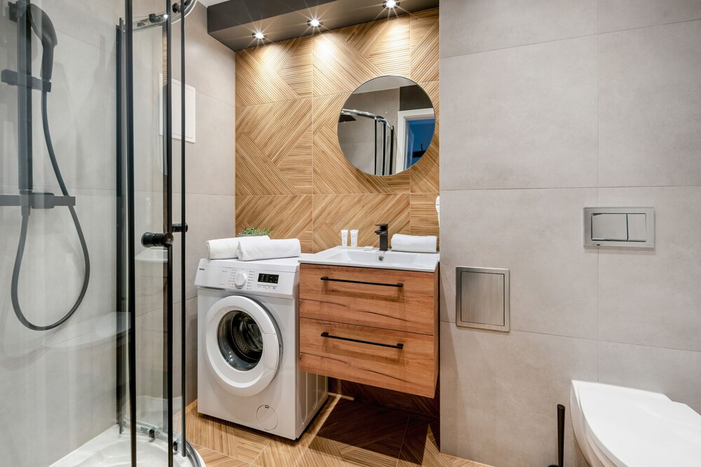 Charming Apartment for 6 by Renters view 2
