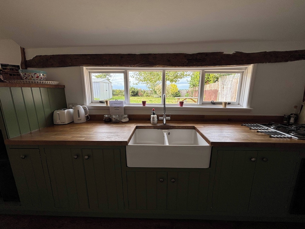 Countryside Cottage in Bulmer- Sleeps 6/7
