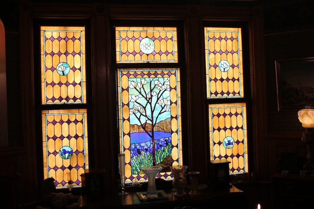 Milwaukee Vacations - Manderley Bed and Breakfast - Property Image 16