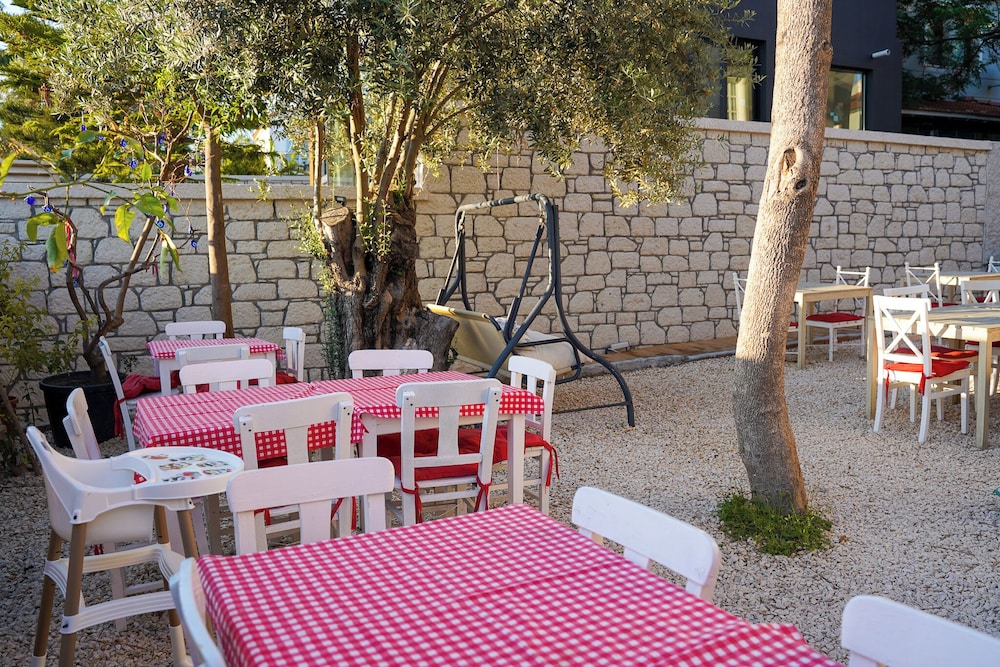 Kekik Alaçatı Otel