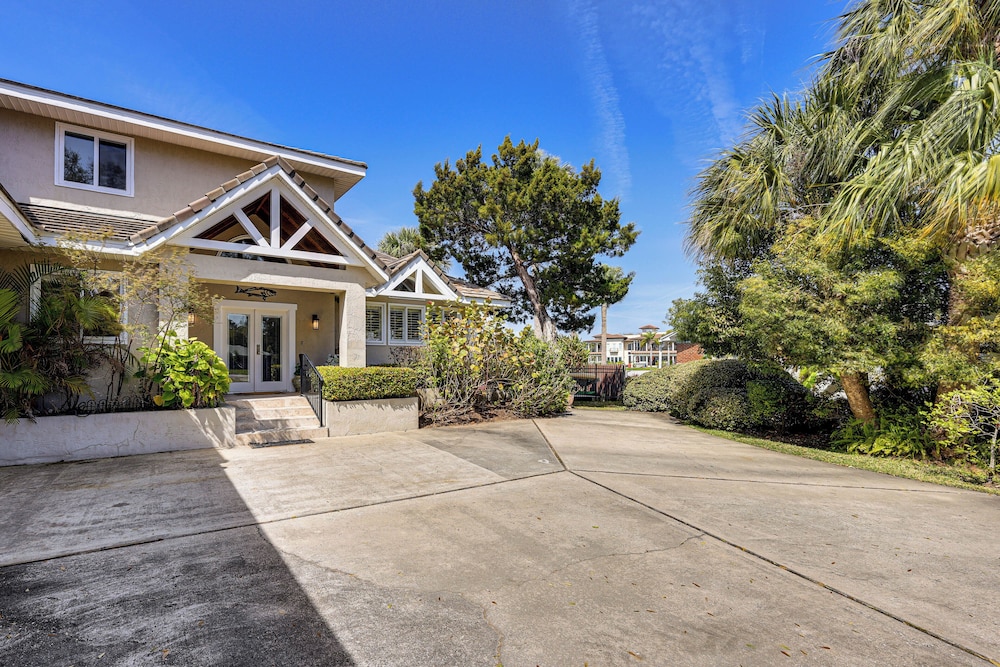 Buena Vista St Augustine: Villa w/ Pool & Dock